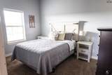9118 Hall Road - Photo 20