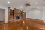 402 Fm 369 - Photo 8