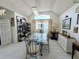 2 Charing Court - Photo 2