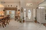 2 Charing Court - Photo 5
