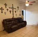 1309 Oakhurst Drive - Photo 3