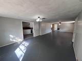 209 Prairie - Photo 4