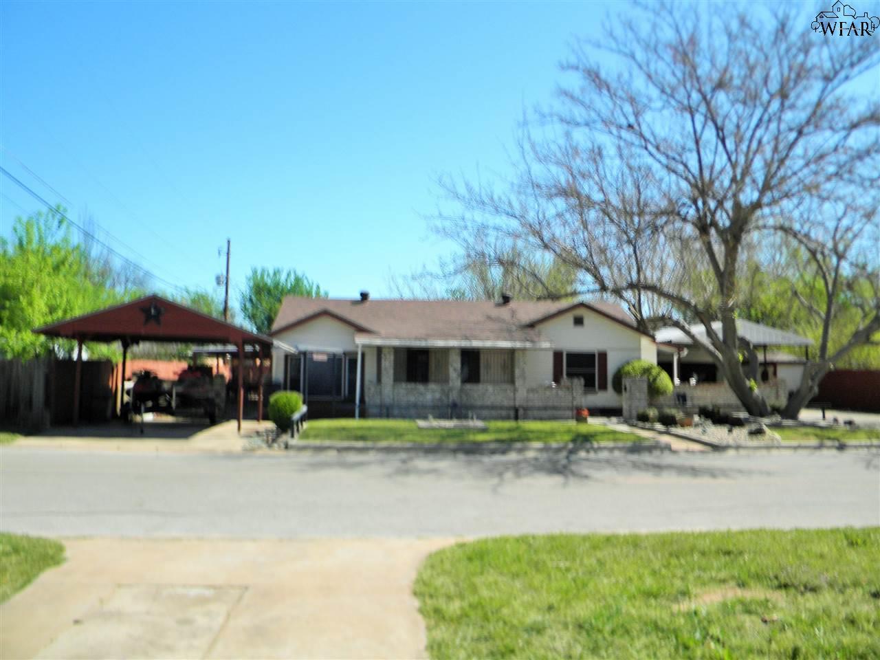 132 Lilac Street - Photo 1