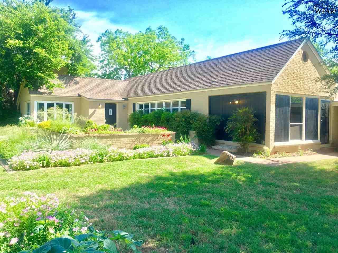 4507 Lake Park Drive - Photo 1