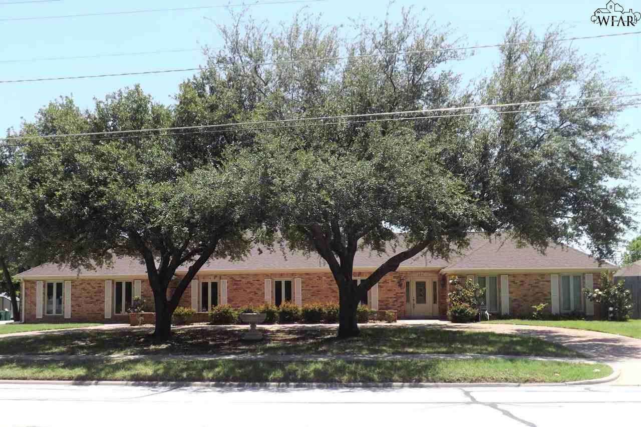 603 Omega Street - Photo 1