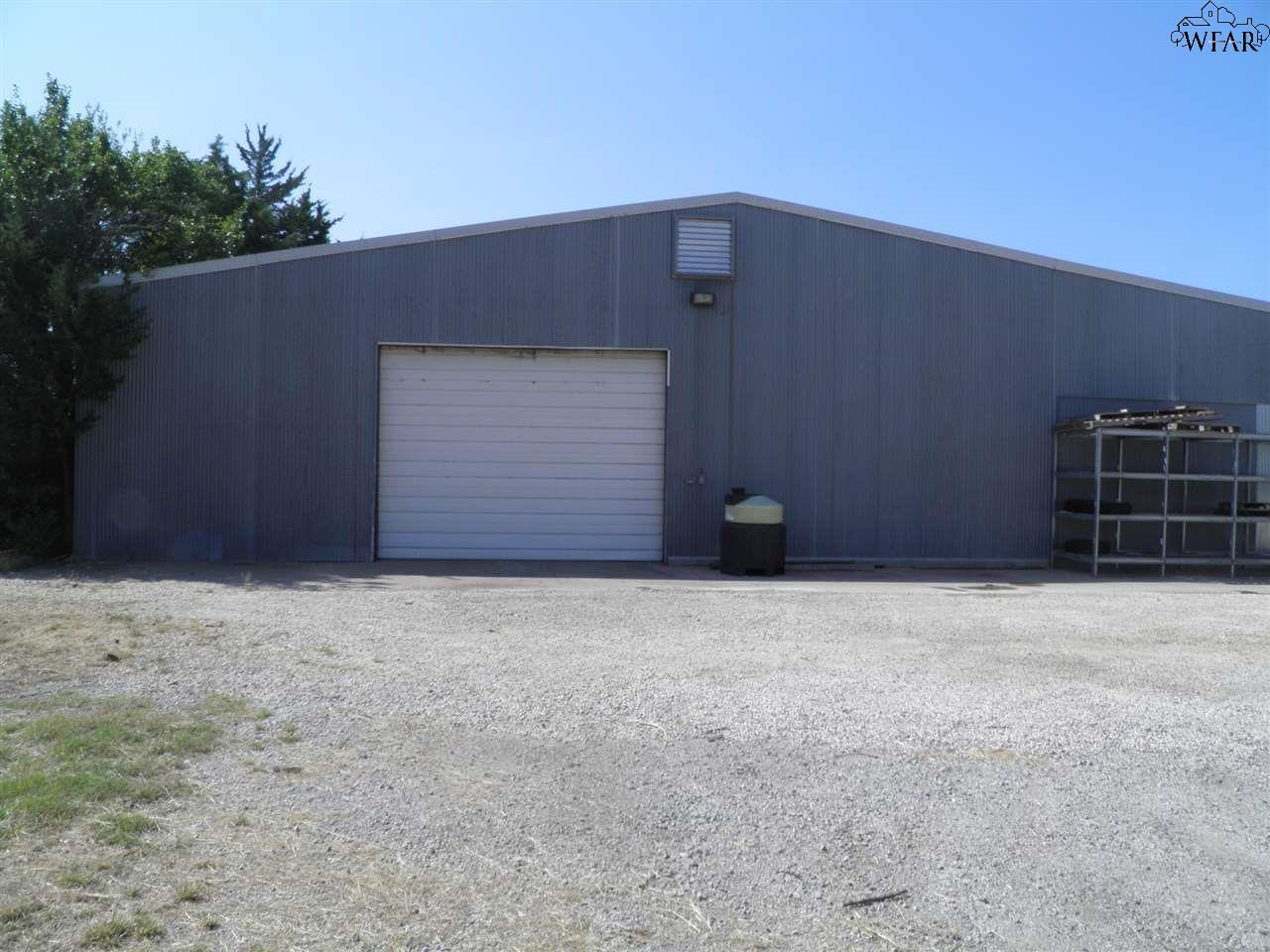 5106 Seymour Highway - Photo 1