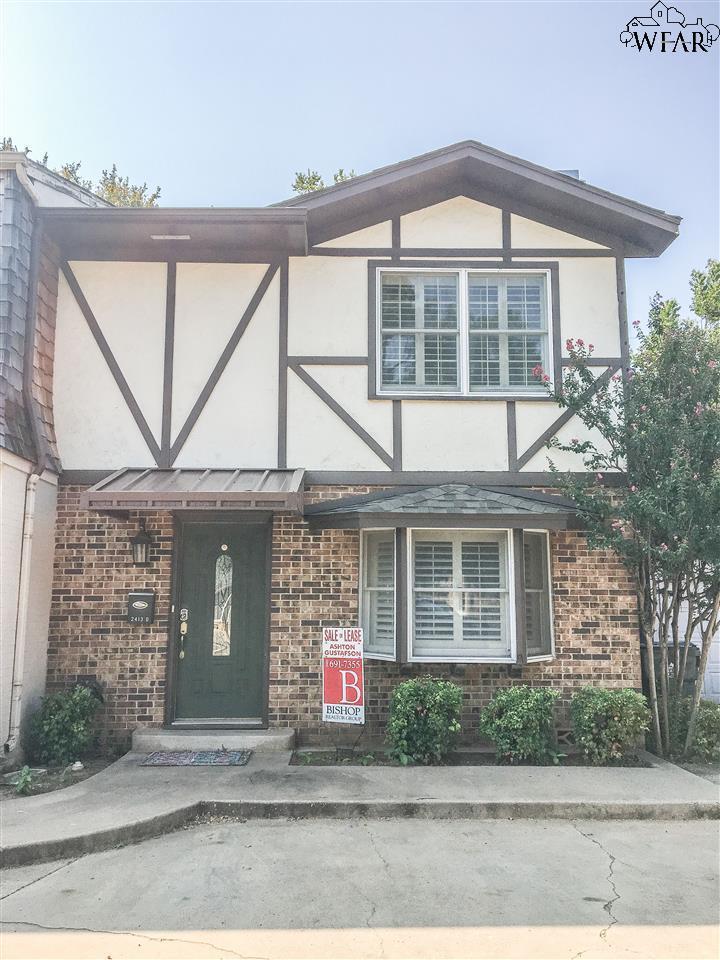 2413 Lou Lane - Photo 1