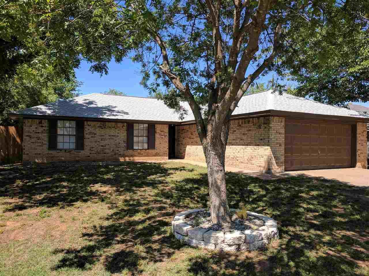 1415 Amherst Street - Photo 1
