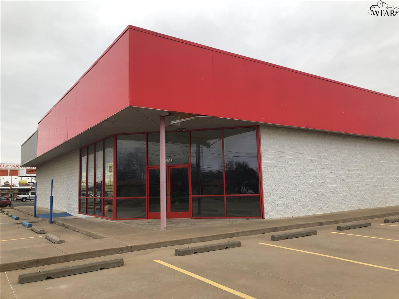 4905 Southwest Parkway - Photo 1