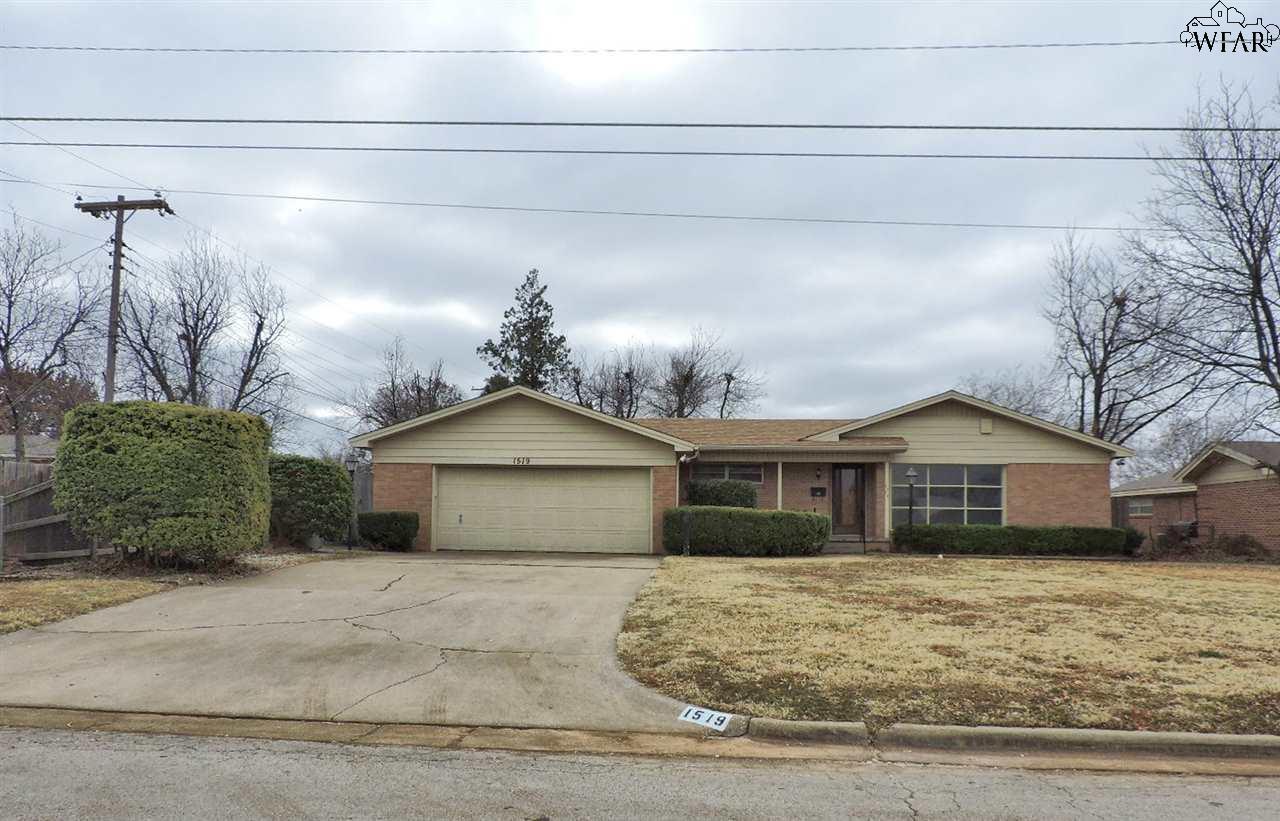 1519 Norman Street - Photo 1