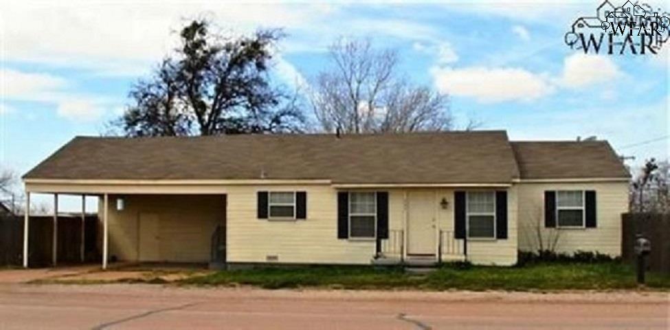 405 Bailey Street - Photo 1