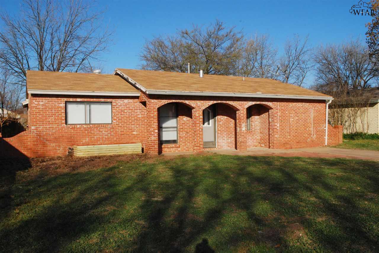 5026 Lakefront Drive - Photo 1