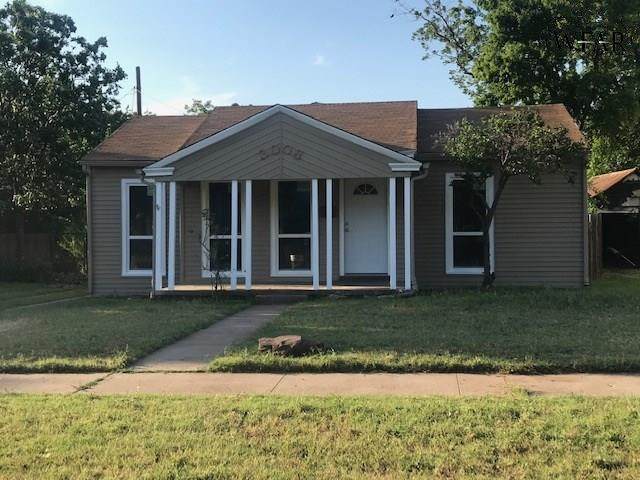 3008 9TH STREET - Photo 1
