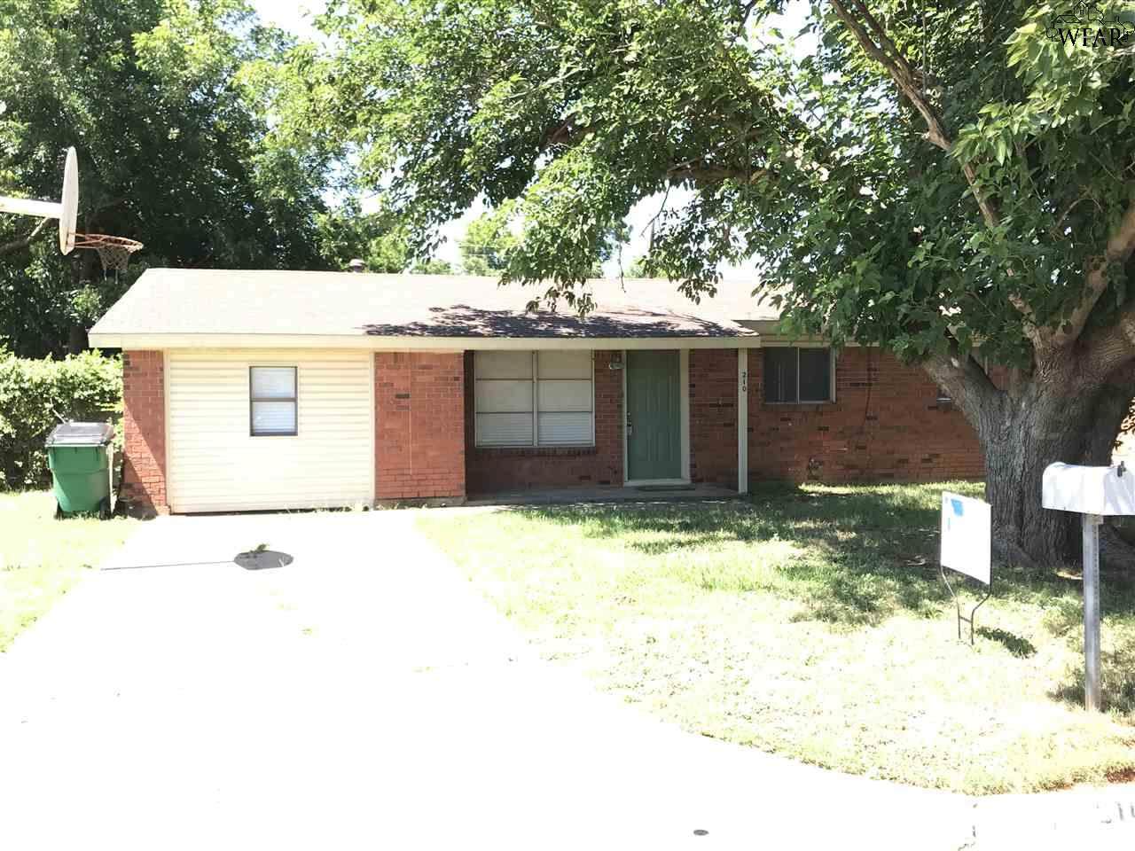 210 Hope Lane - Photo 1