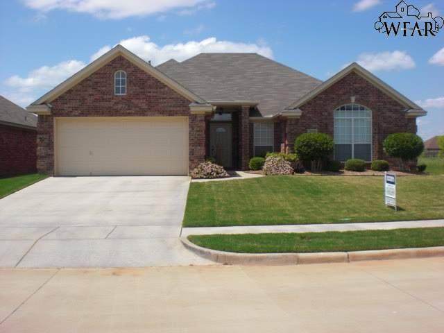 4914 Spring Hill Drive - Photo 1