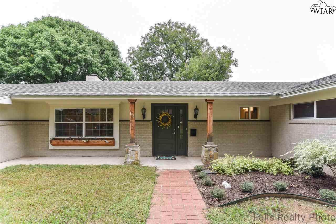 2402 Lou Lane - Photo 1