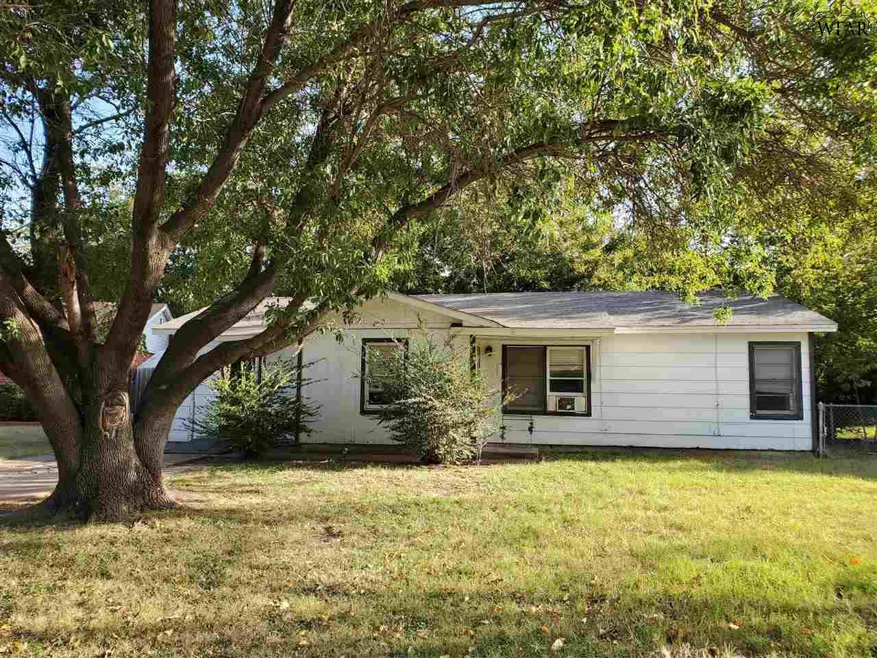 2822 Preece Road - Photo 1