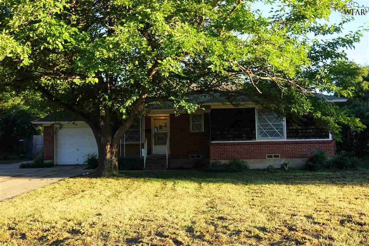 4106 Hughes Drive - Photo 1