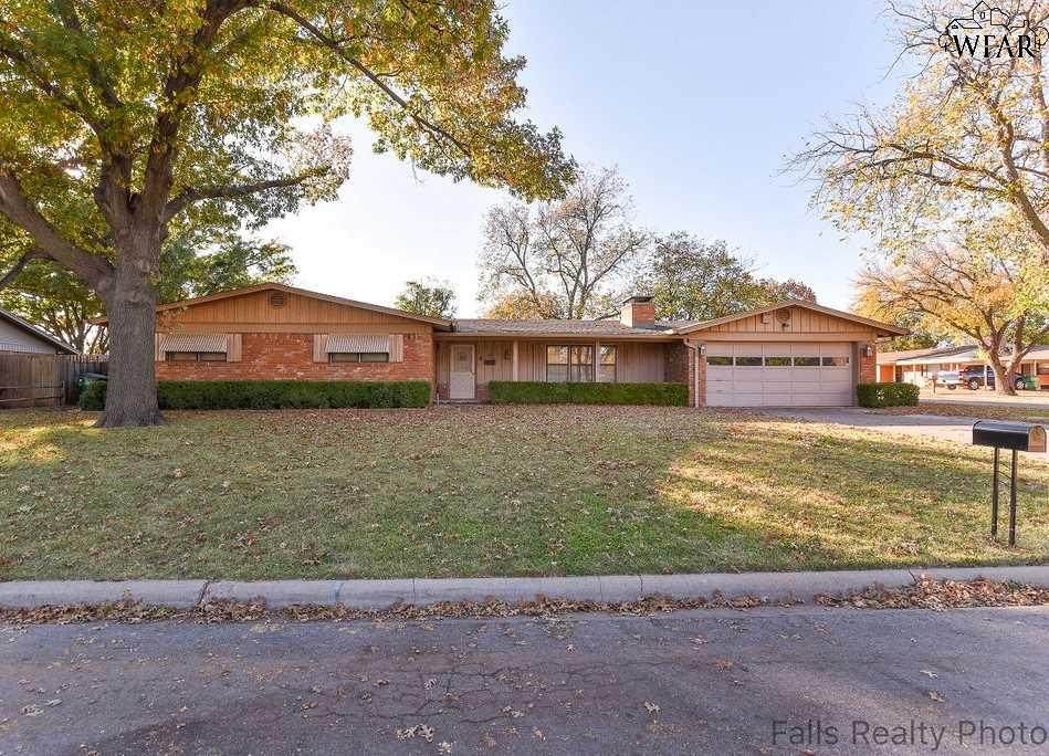 1518 Rita Lane - Photo 1