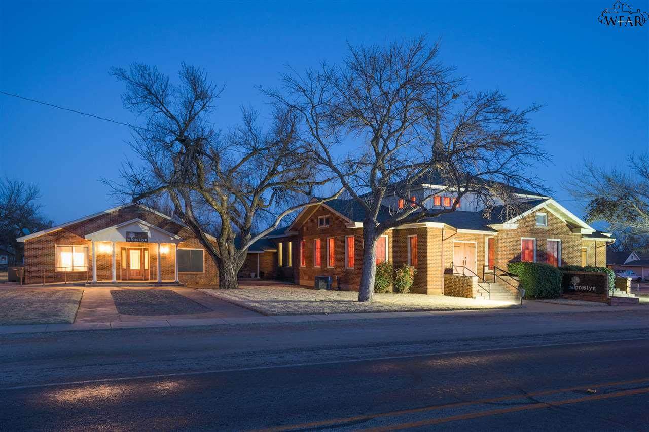 211 Yosemite Street - Photo 1