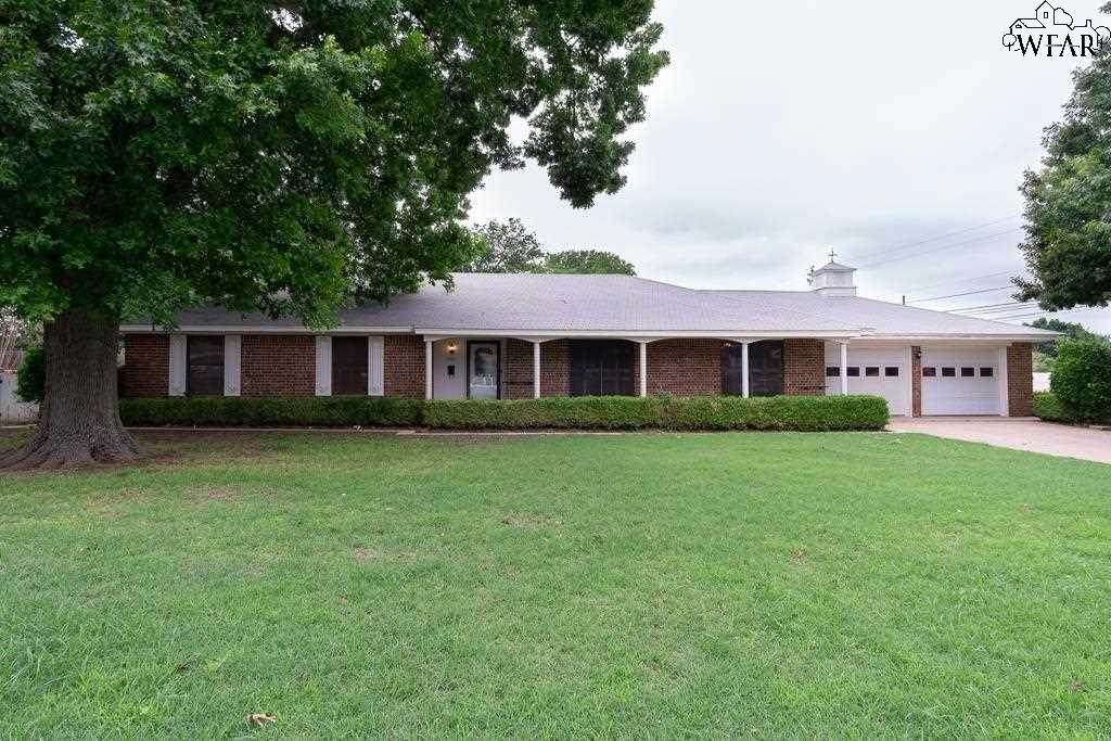 201 Carroll Street - Photo 1