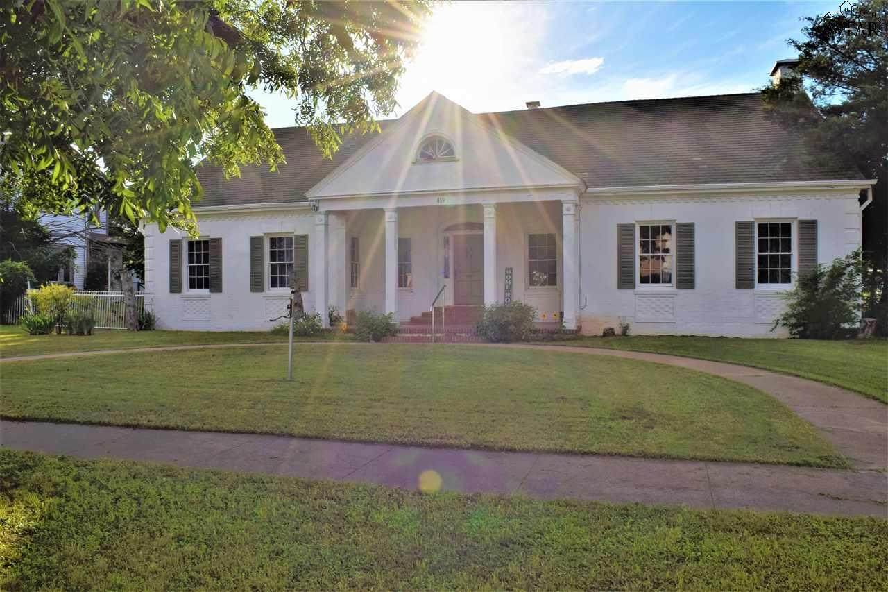 419 Waggoner Street - Photo 1