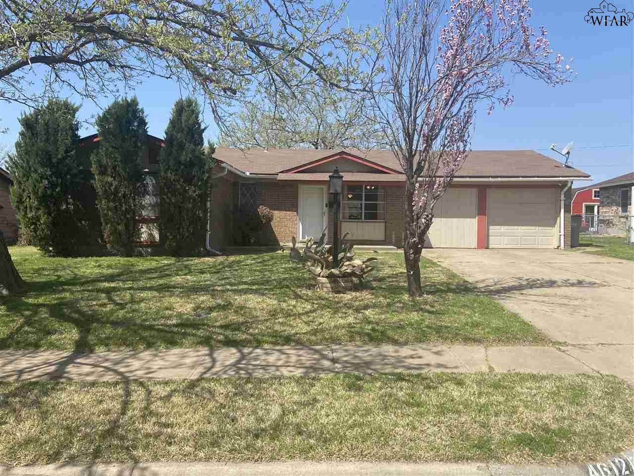 4612 Tammy Drive - Photo 1