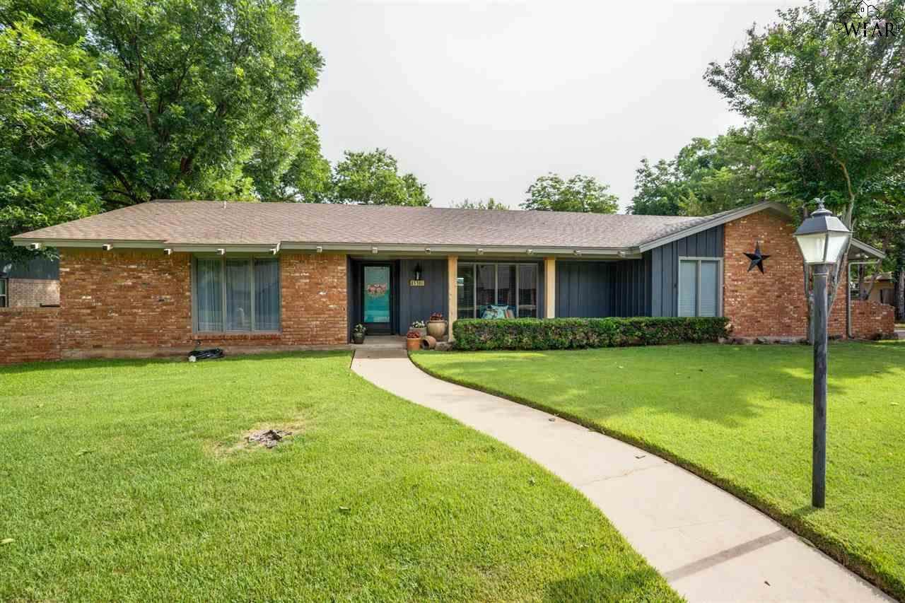 4516 Shady Lane - Photo 1