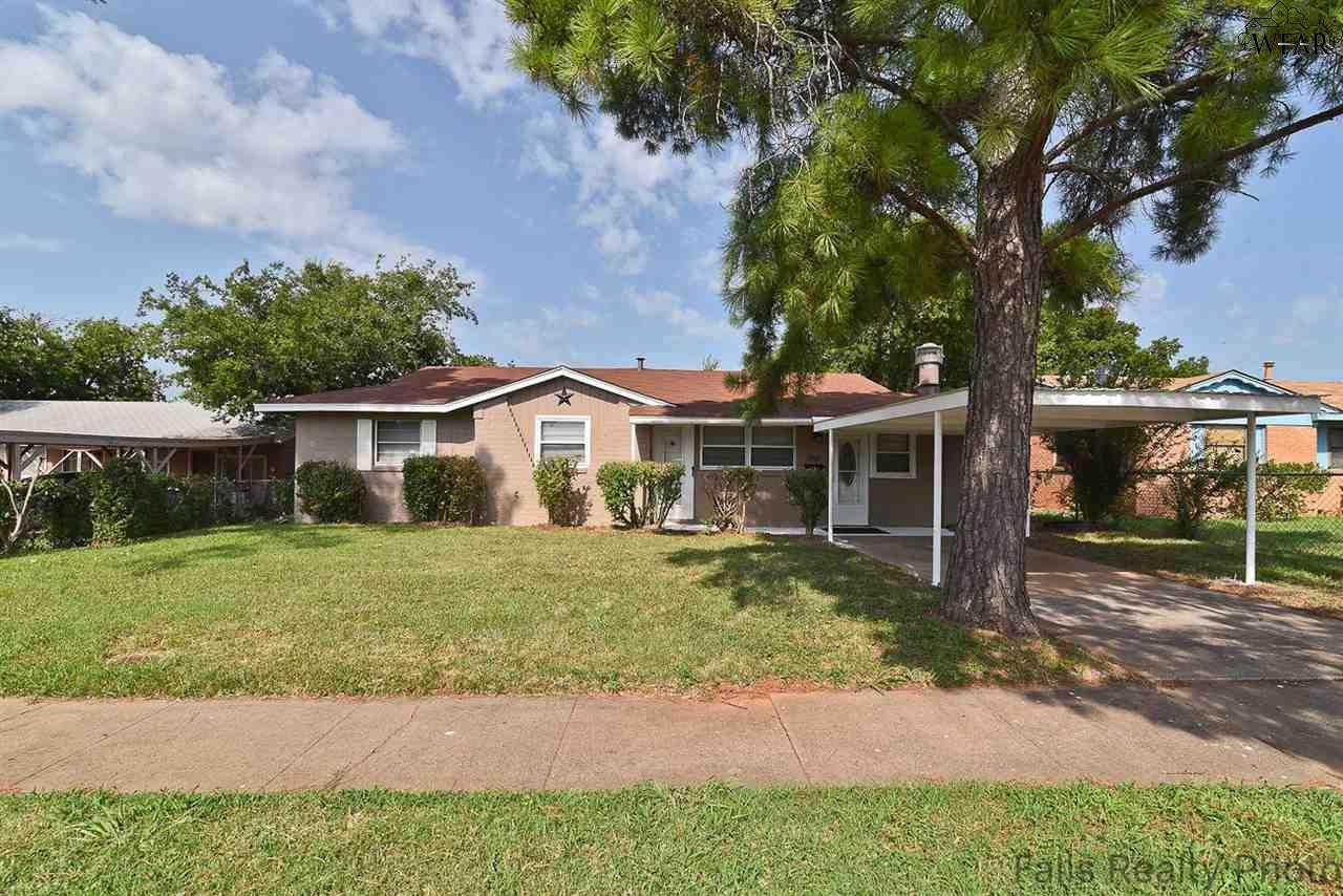 1402 Newhaven Road - Photo 1
