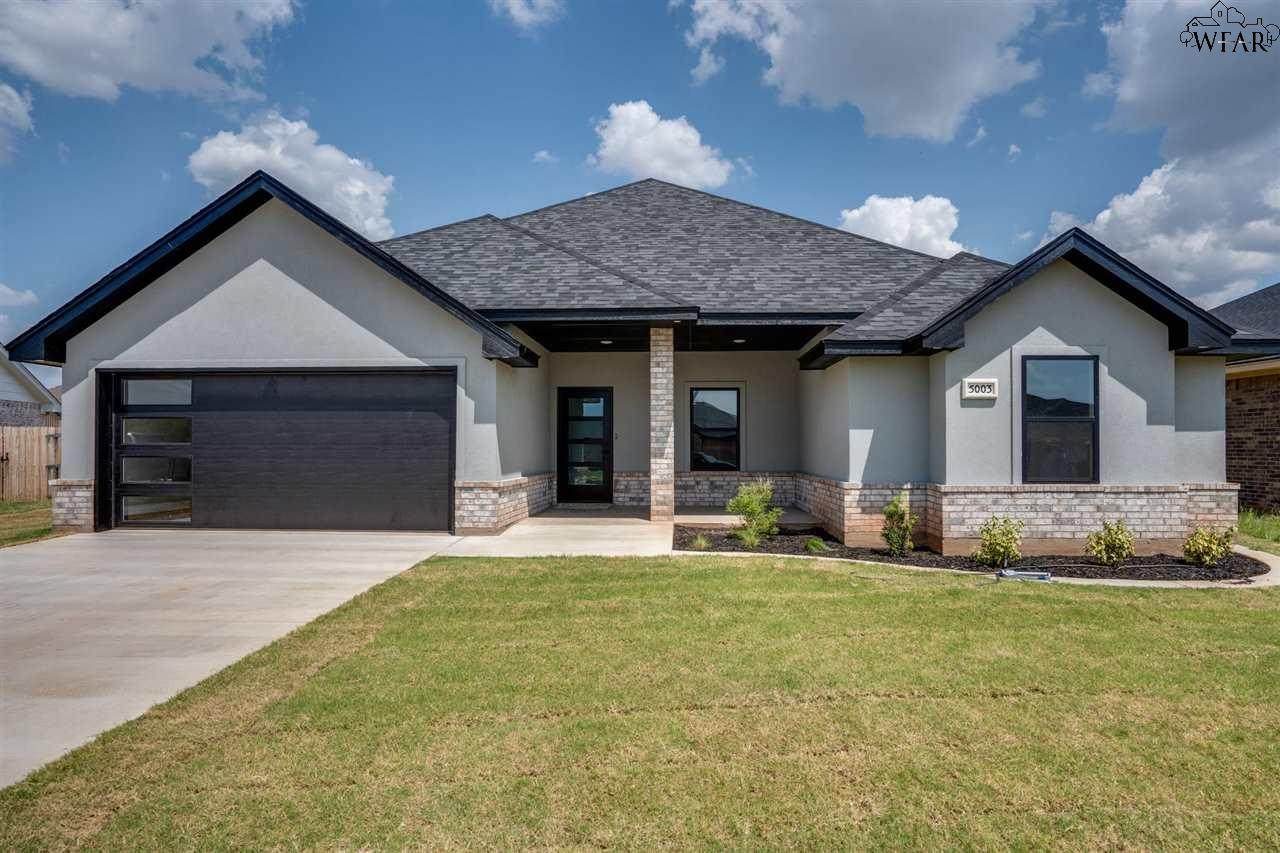 5003 High Cliff - Photo 1