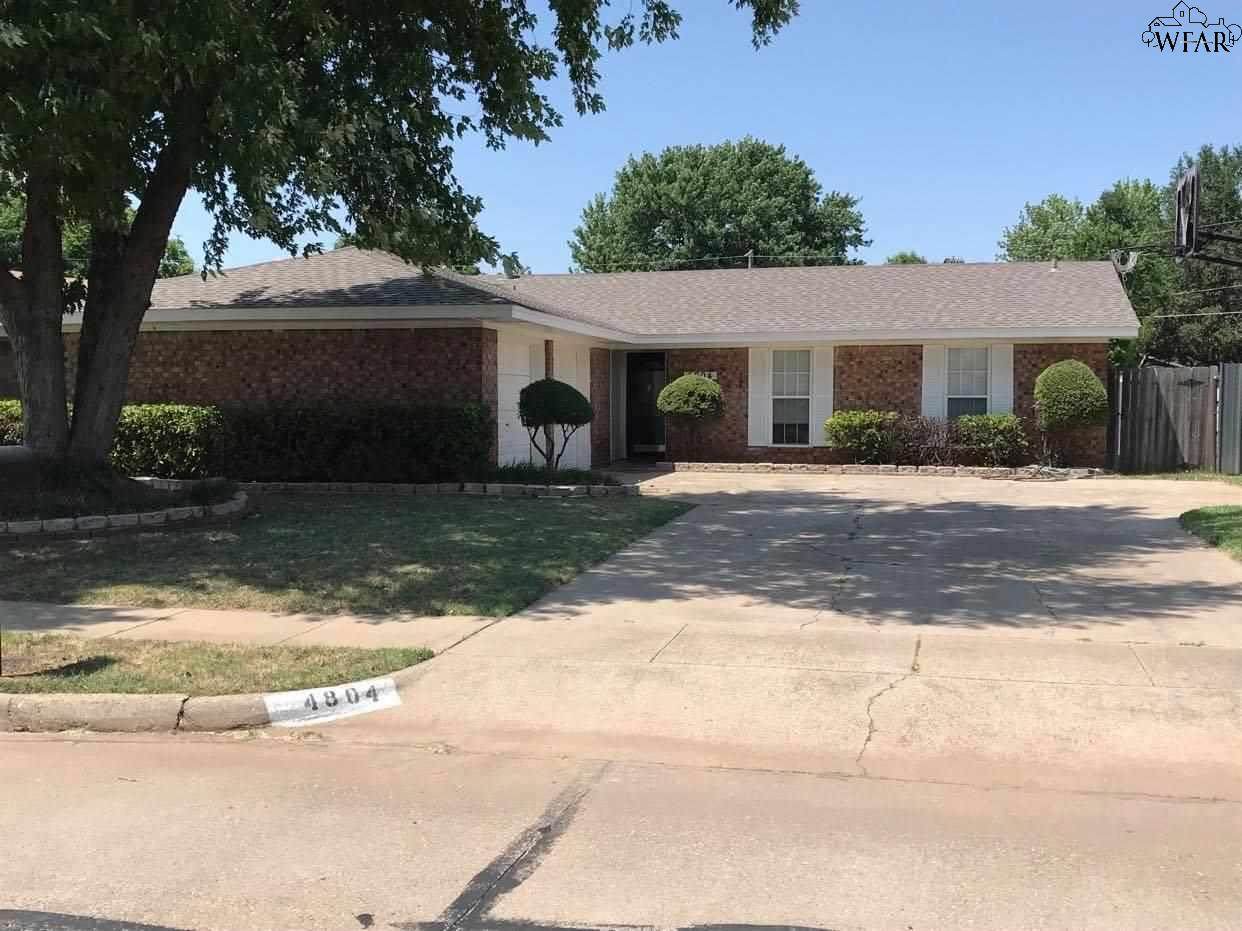 4804 Meadowlake Drive - Photo 1