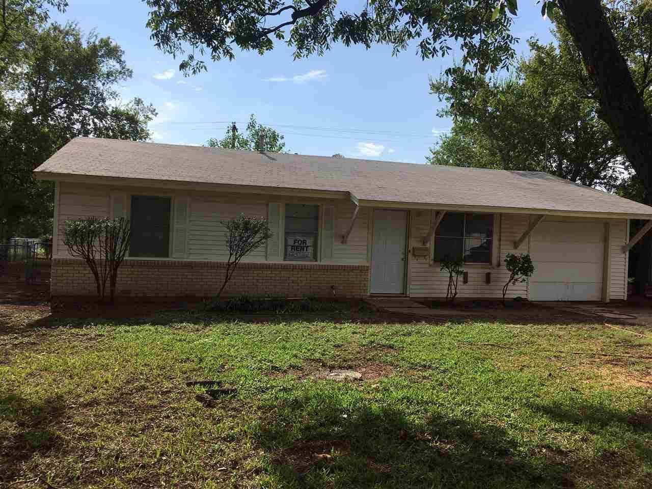 1408 Deville Street - Photo 1