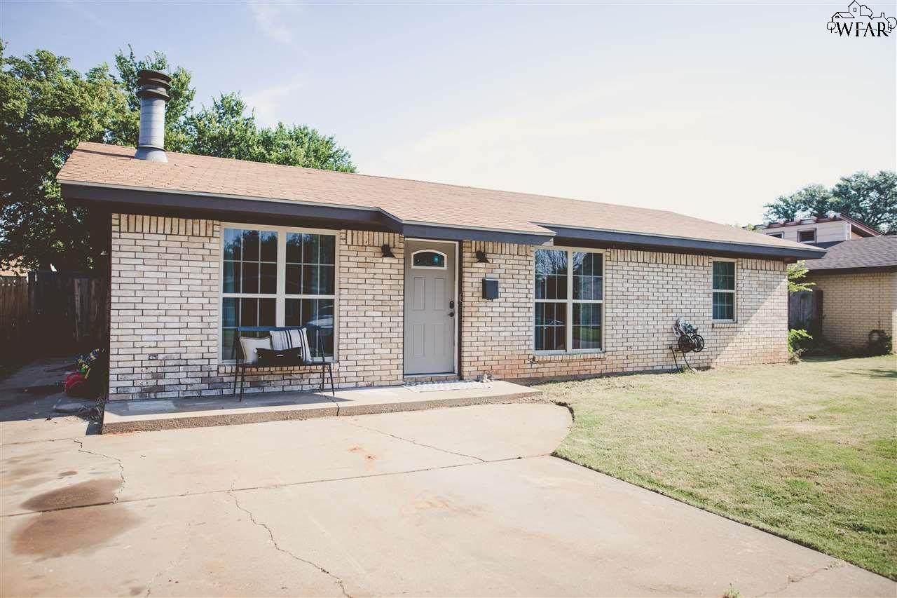 3018 Lavell Avenue - Photo 1