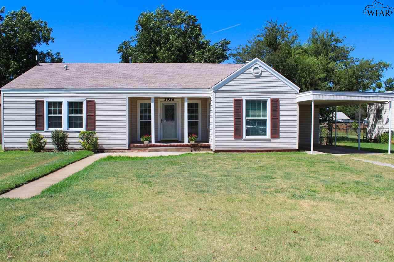 3938 Paradise Street - Photo 1