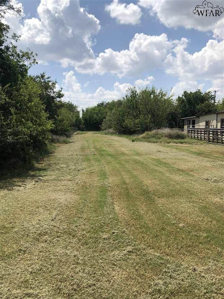 802 Calhoun Street - Photo 1