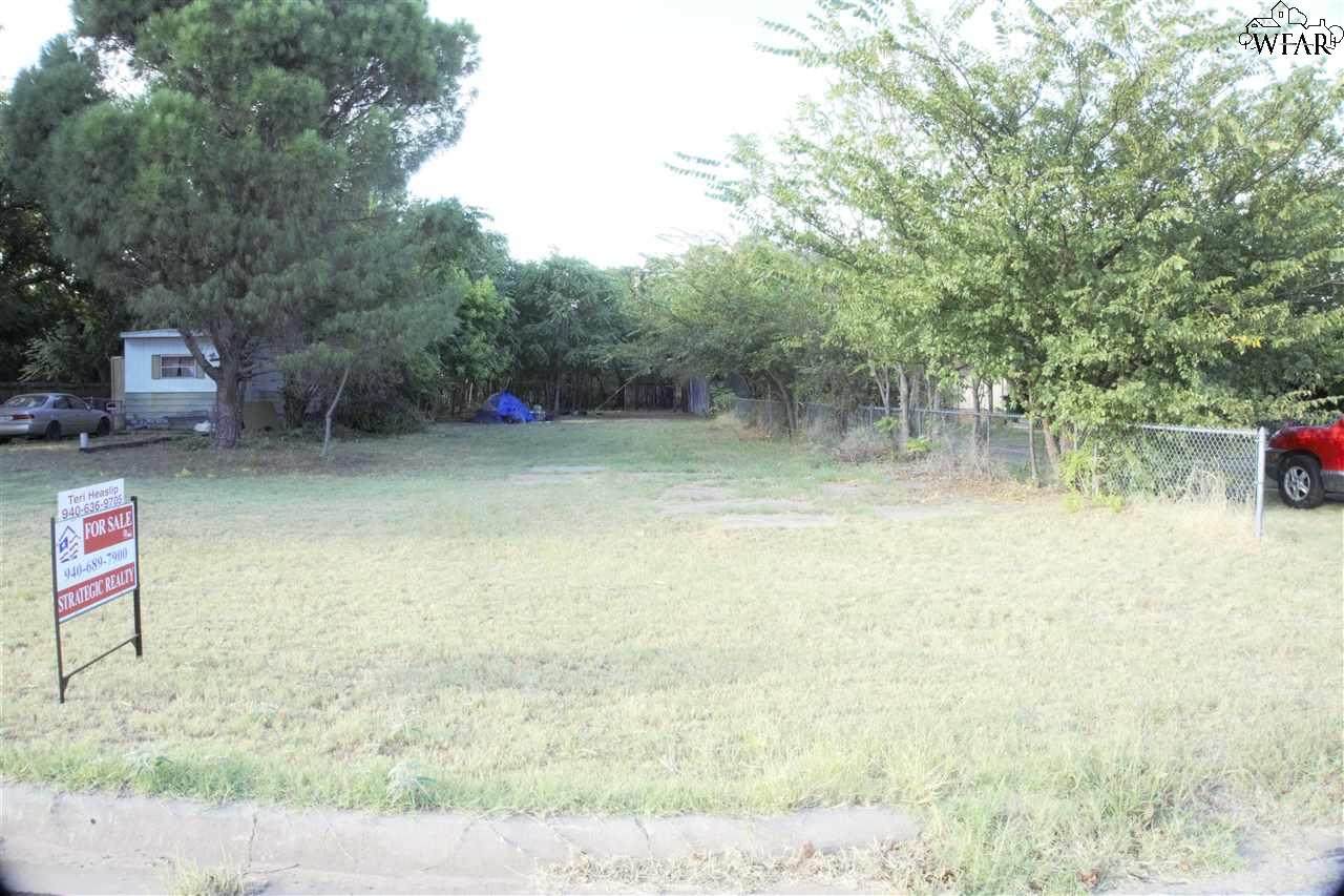 625 3RD STREET - Photo 1