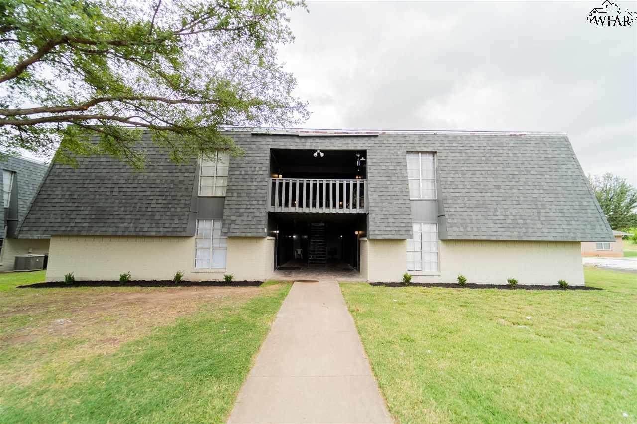 1509 Trigg Lane - Photo 1
