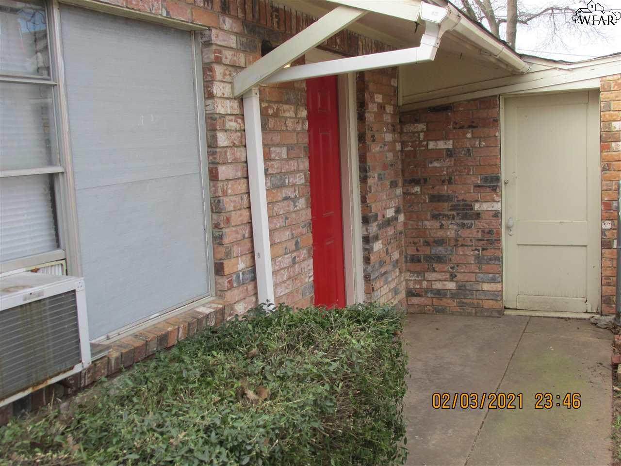 1819 Dayton Avenue - Photo 1