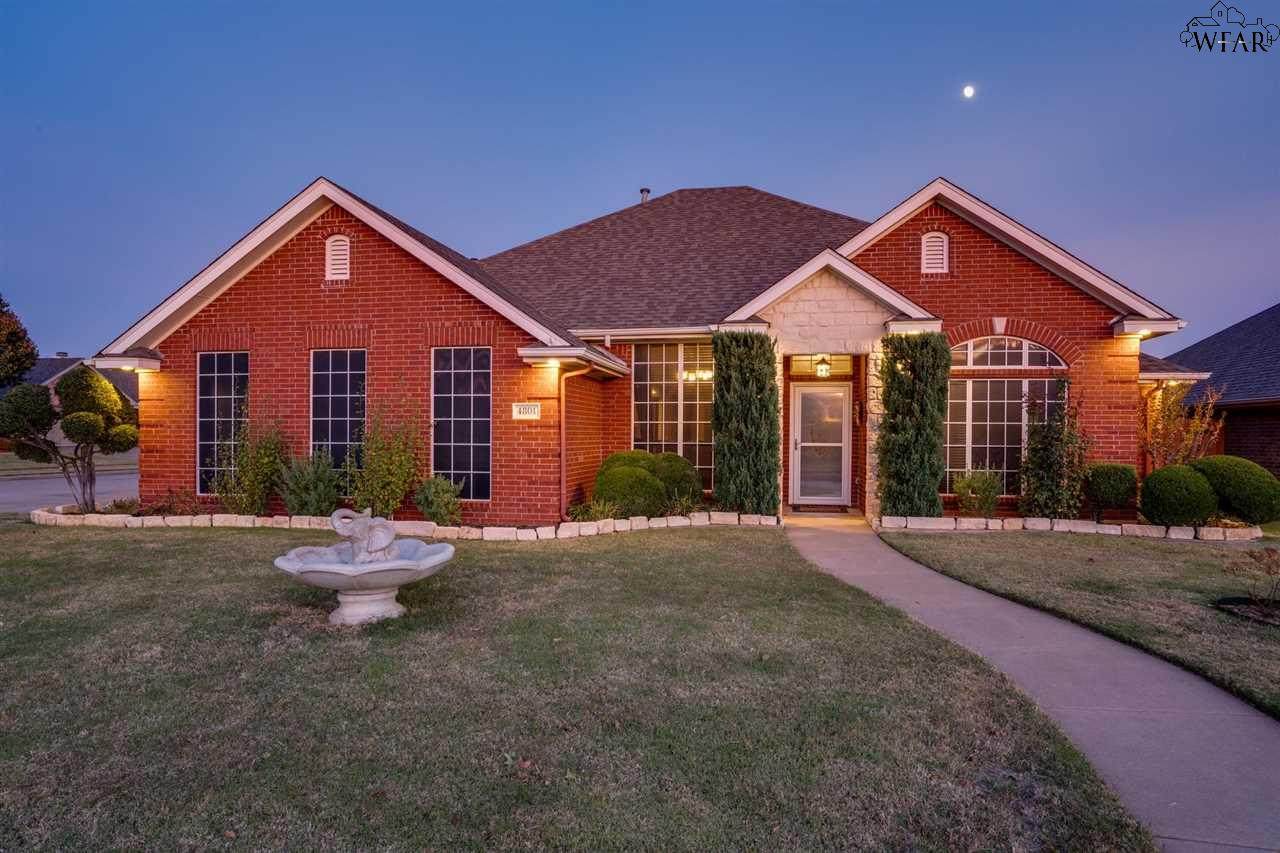 4801 Windsong Drive - Photo 1