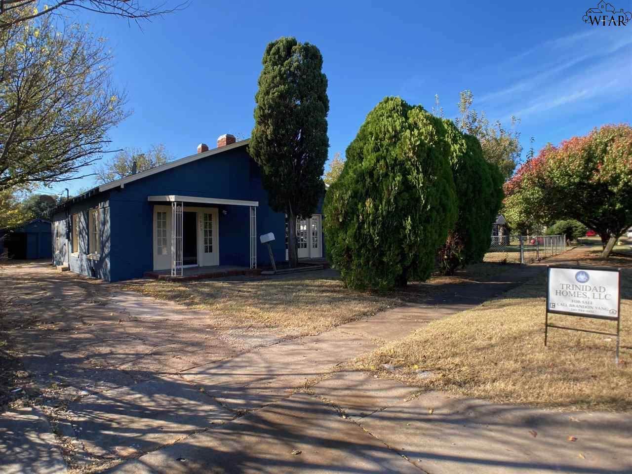 2809 Kessler Avenue - Photo 1