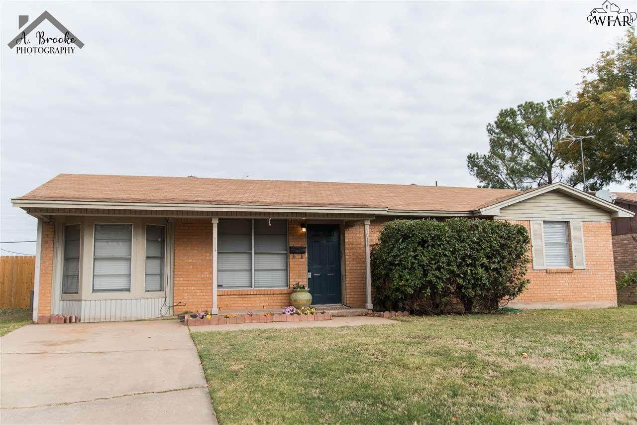 4614 Langford Lane - Photo 1