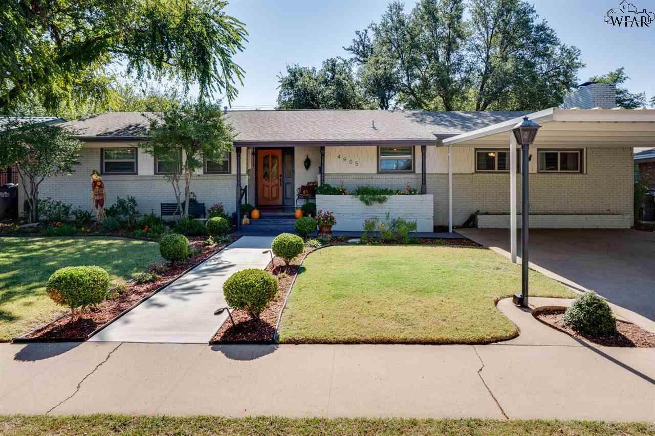 4905 Earl Street - Photo 1