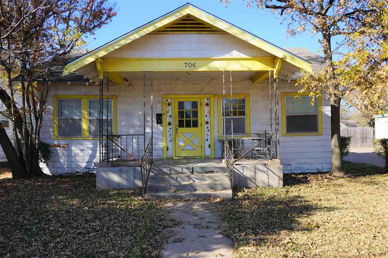 706 Van Buren Street - Photo 1