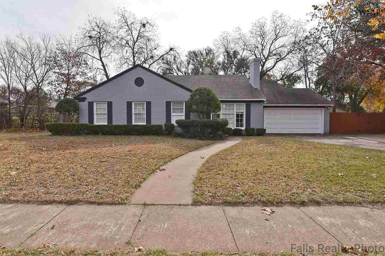 2403 Speedway Avenue - Photo 1