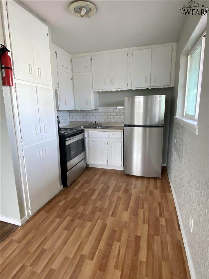 1710 10TH STREET - Photo 1