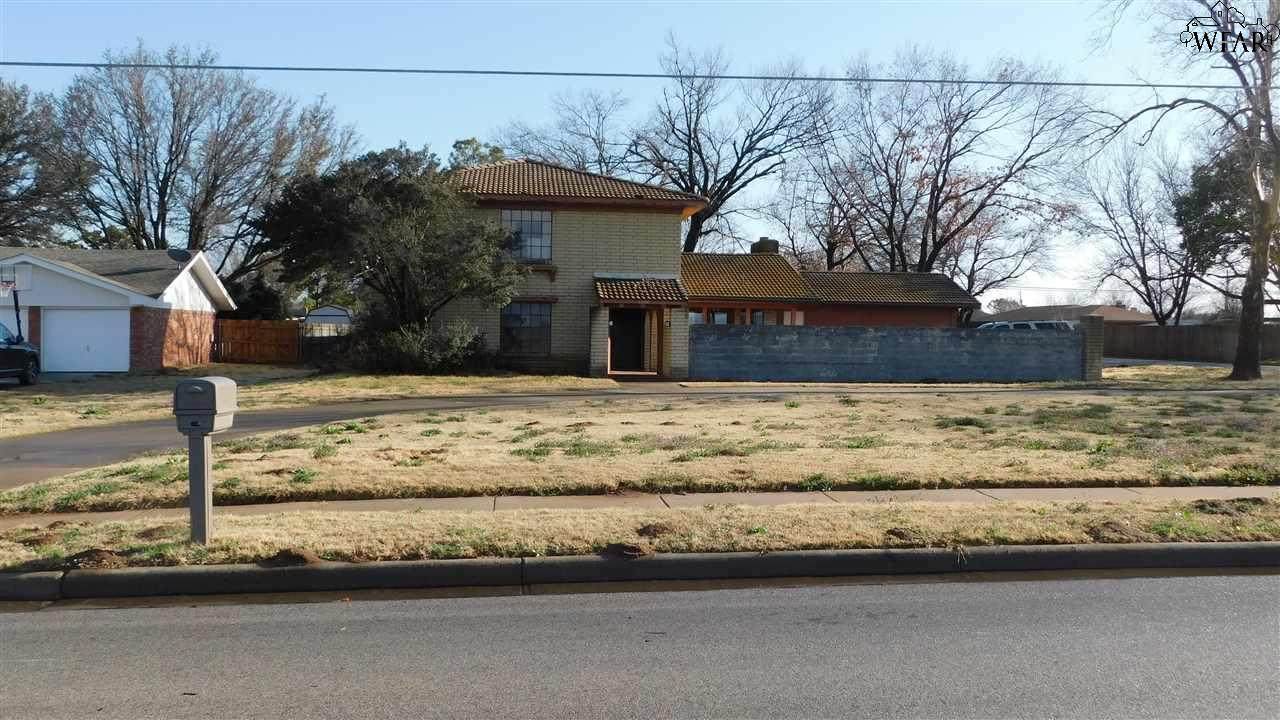 1200 Sycamore Street - Photo 1