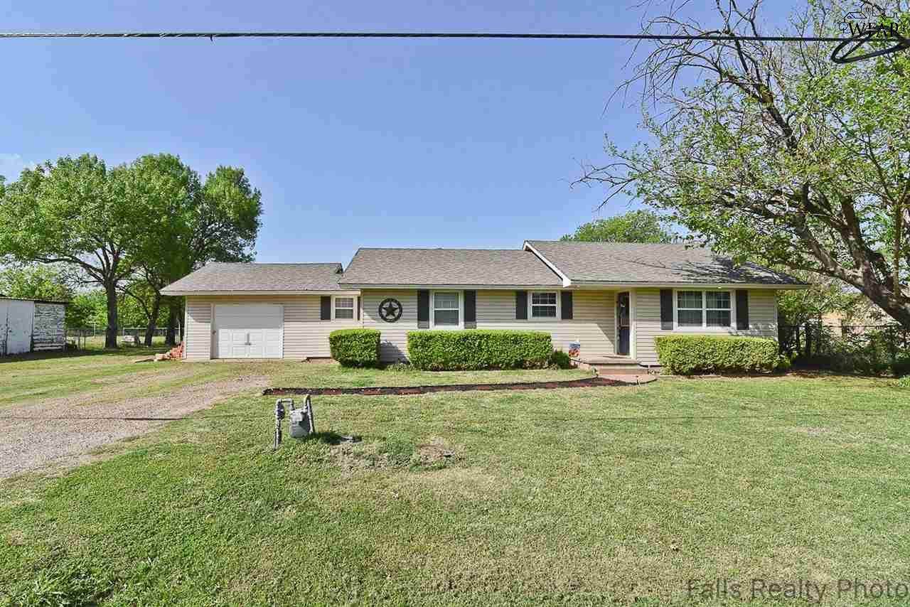 404 Belmont Street - Photo 1