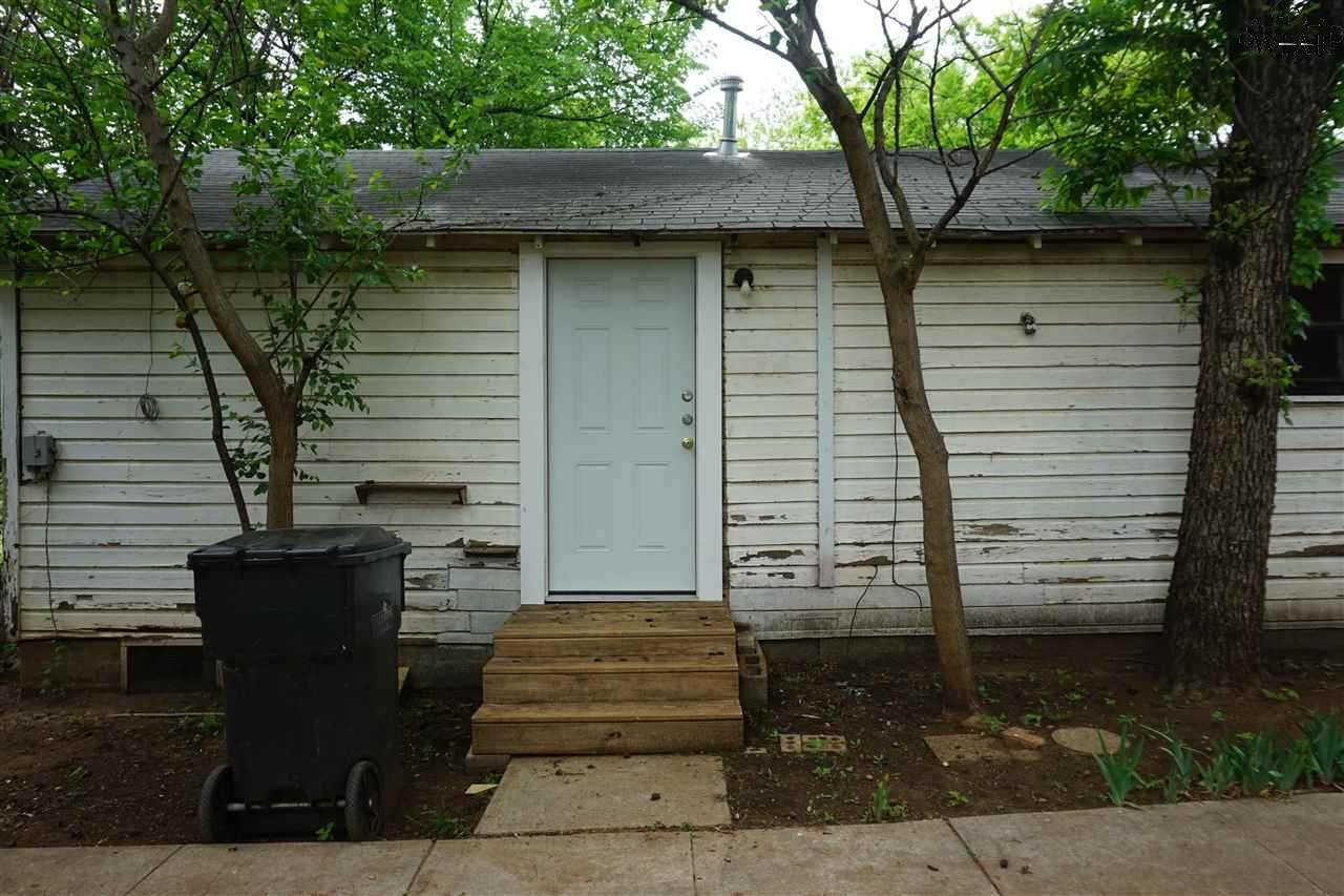 1810 7TH STREET - Photo 1