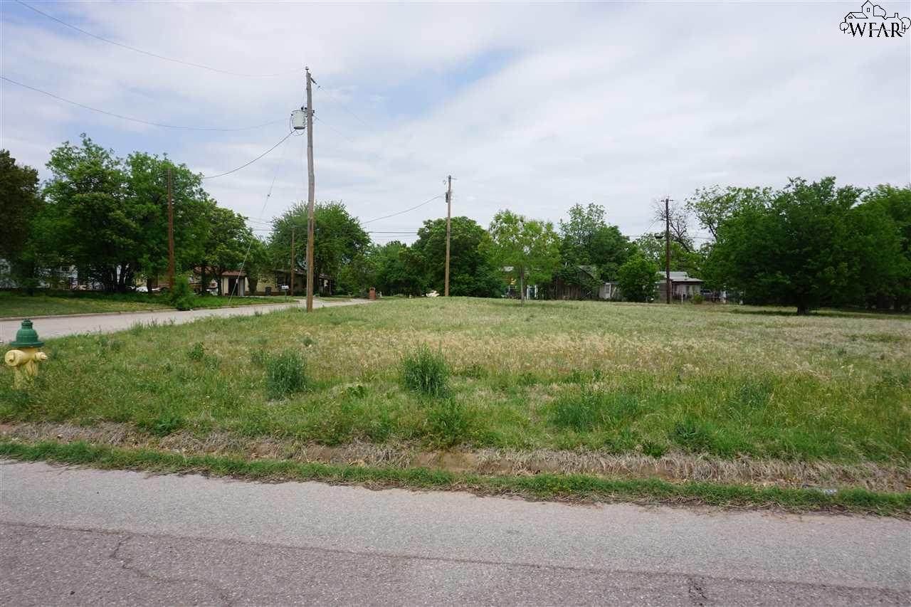 1320 1ST STREET - Photo 1