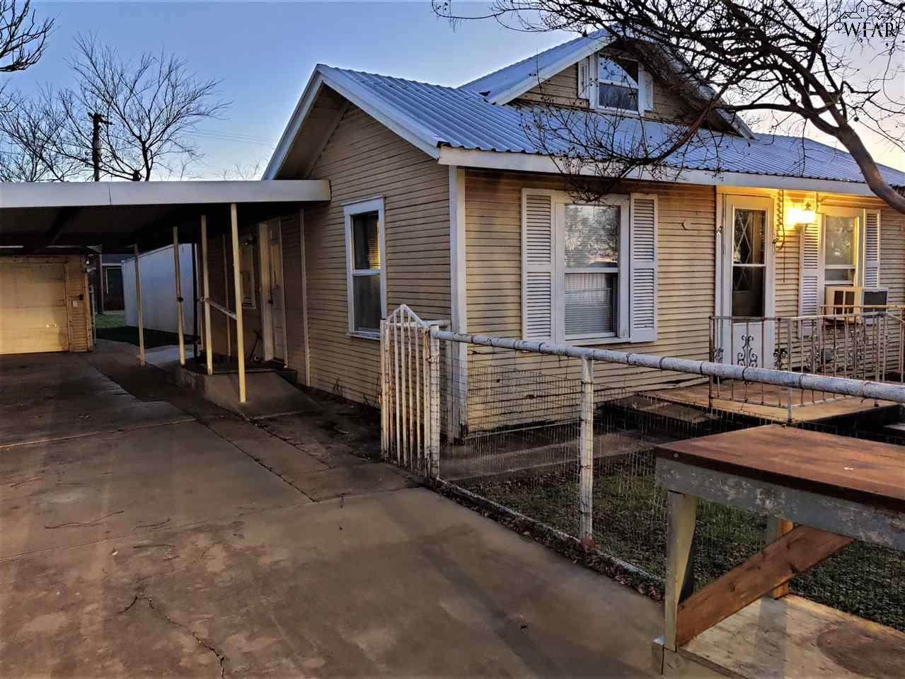 109 Poe Street - Photo 1
